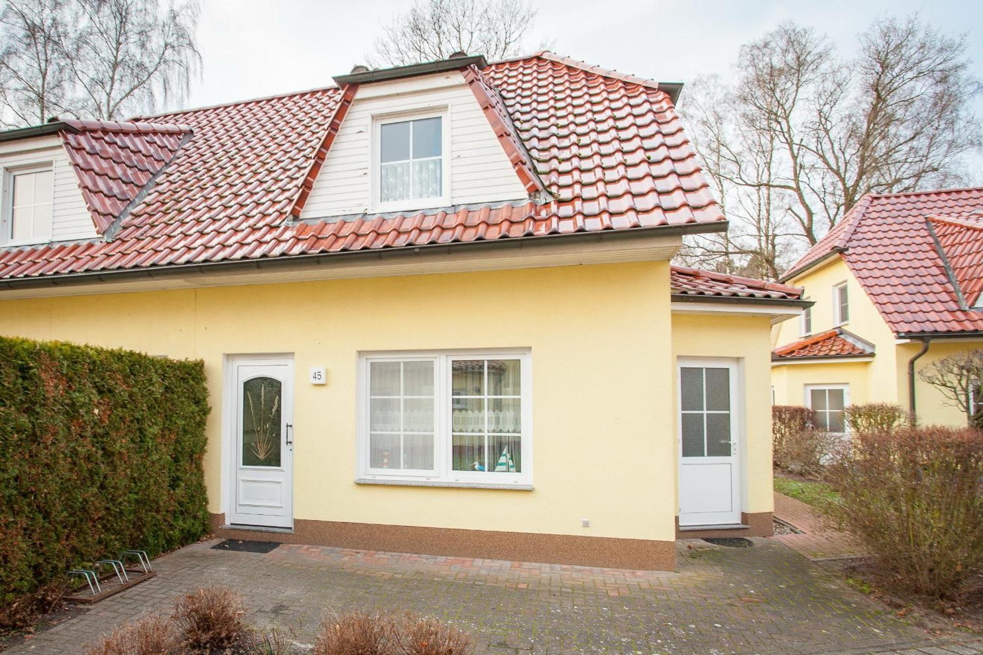 Ferienhaus Strandoase Zingst Bagian luar foto